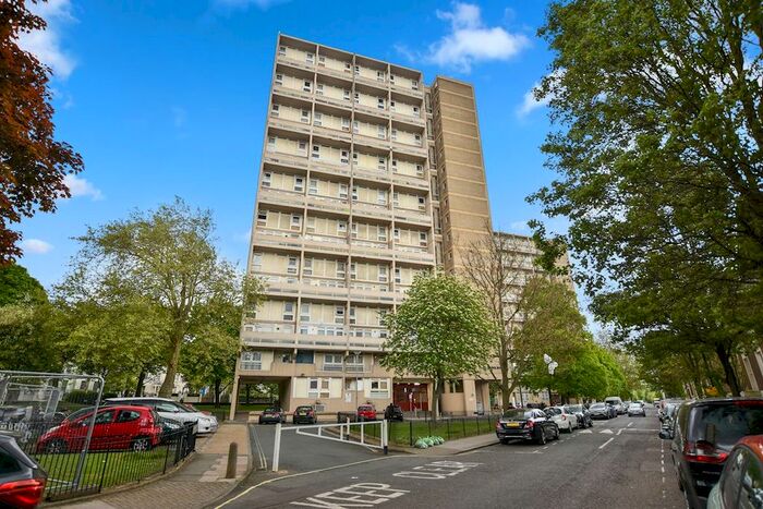 2 Bedroom Flat To Rent In Falkirk House, Maida Vale, London, W9