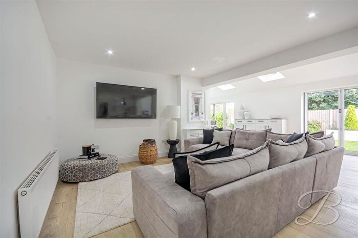 5 Bedroom Detached House For Sale In The Avenue, Mansfield, NG18