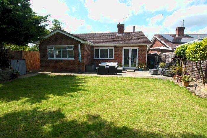 3 Bedroom Detached Bungalow For Sale In Station Road, Eynsford, DA4
