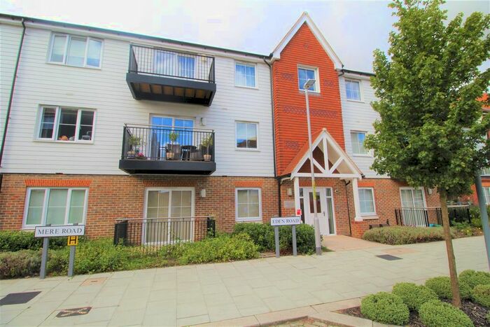1 Bedroom Flat To Rent In Redlands Court, Dunton Green, Sevenoaks TN14