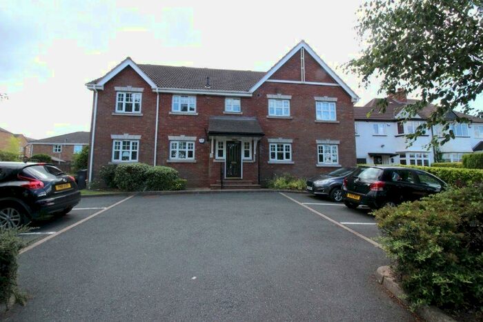 2 Bedroom Apartment To Rent In A Foley Road West, Sutton Coldfield, B74