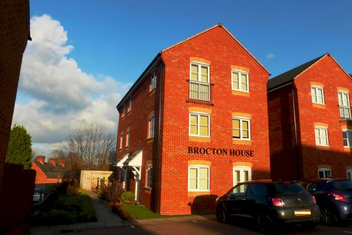2 Bedroom Flat To Rent In Hindley View, Rugeley, WS15