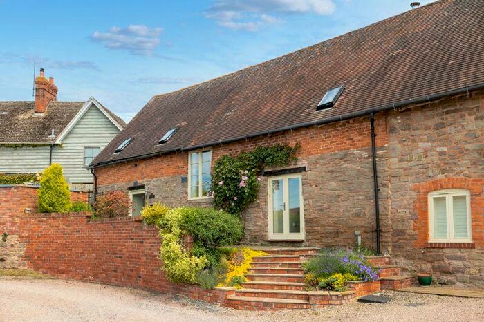 4 Bedroom Barn Conversion For Sale In Ocle Pychard, HR1