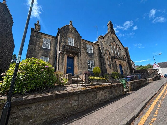 5 Bedroom Semi Detached House To Rent In Irvine Place, Stirling, FK8