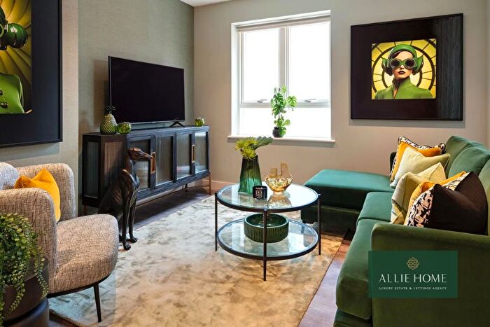 1 Bedroom Flat For Sale In Alexandra Gate, London, N8