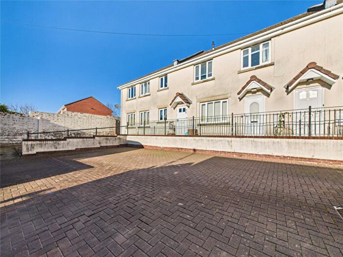 2 Bedroom Apartment For Sale In St. Aidans Road, Bristol, BS5
