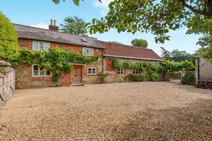 4 Bedroom Detached House For Sale In Compton Abbas, Shaftesbury, Dorset, SP7