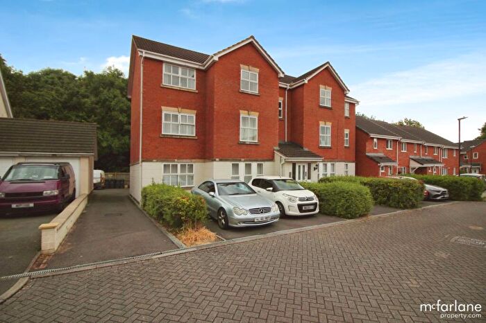 2 Bedroom Flat To Rent In Carter Close, Swindon, SN25