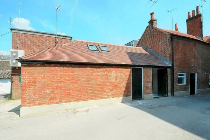 1 Bedroom Apartment To Rent In Newbury, Berkshire, RG14