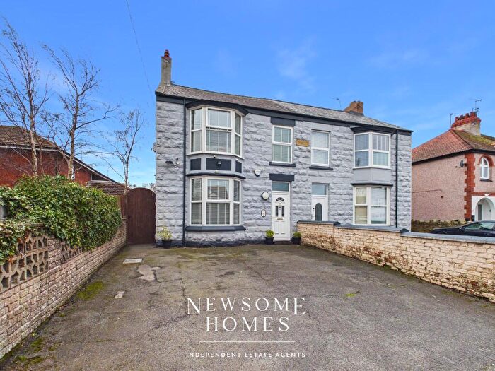 4 Bedroom Semi-Detached House For Sale In Victoria Road, Prestatyn, LL19