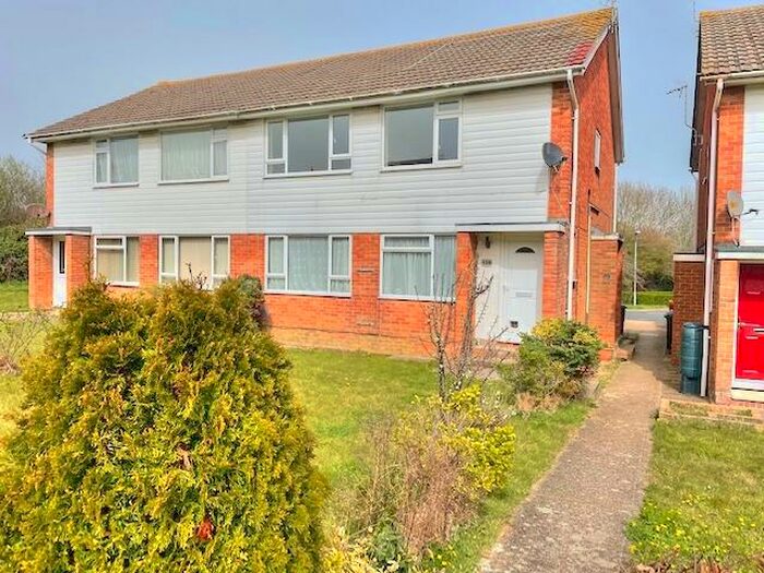 2 Bedroom Apartment To Rent In Austen Walk, Eastbourne, BN23