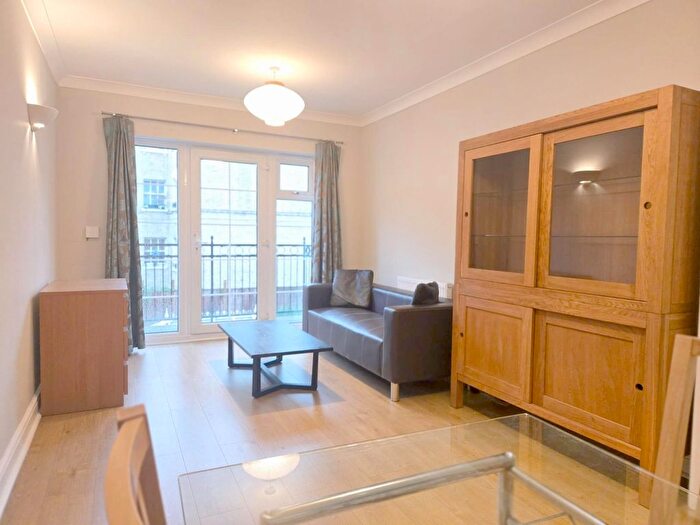 2 Bedroom Flat To Rent In Florin Court, E1