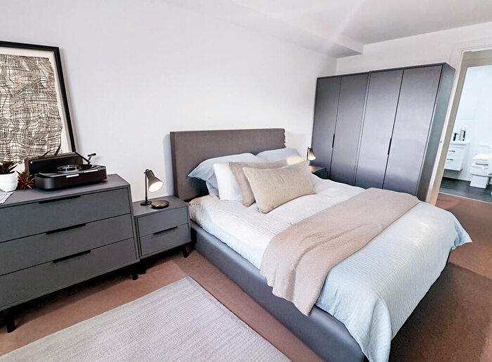 2 Bedroom Apartment To Rent In Rufus Court, Foundry Lane, LS14