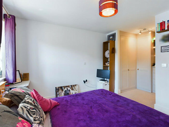 2 Bedroom End Of Terrace House To Rent In Deerleap Lane, Rowland's Castle, PO9