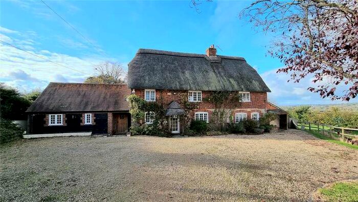 4 Bedroom Detached House For Sale In East Orchard, Shaftesbury, SP7