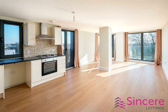 1 Bedroom Apartment To Rent In (th Floor Flat) Charter House, High Road, Ilford, IG1