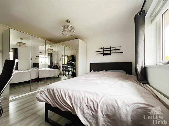 3 Bedroom House To Rent In Edenbridge Road, Enfield, EN1