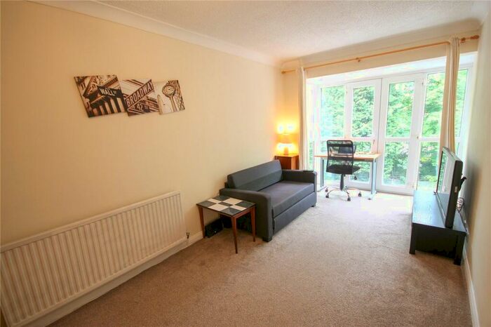1 Bedroom Apartment To Rent In Langham Court, West Didsbury, M20