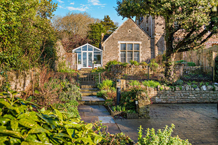 3 Bedroom Cottage For Sale In Edgehill Road, Clevedon, BS21