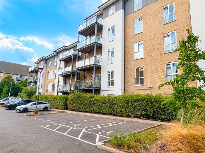 2 Bedroom Flat To Rent In Pennyroyal Drive, Richmond Court, UB7