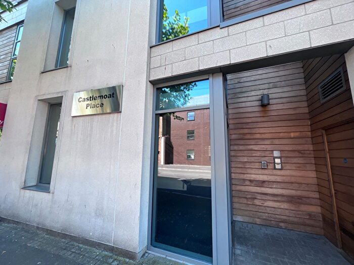1 Bedroom Flat To Rent In Corporation Street, Taunton, TA1