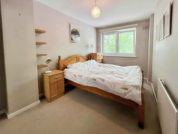 2 Bedroom Maisonette To Rent In Wricklemarsh Road London, SE3