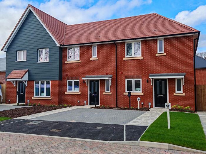 2 Bedroom End Of Terrace House For Sale In The Woodlands, Sayers Common, Hassocks, BN6