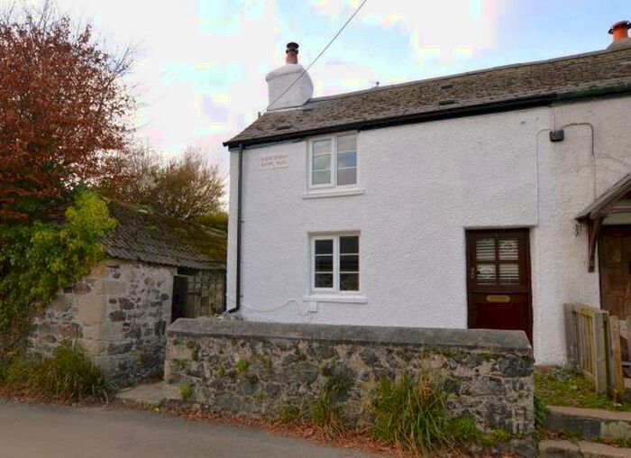 2 Bedroom End Of Terrace House For Sale In Newtons Row, Sparkwell, Plymouth, Devon, PL7