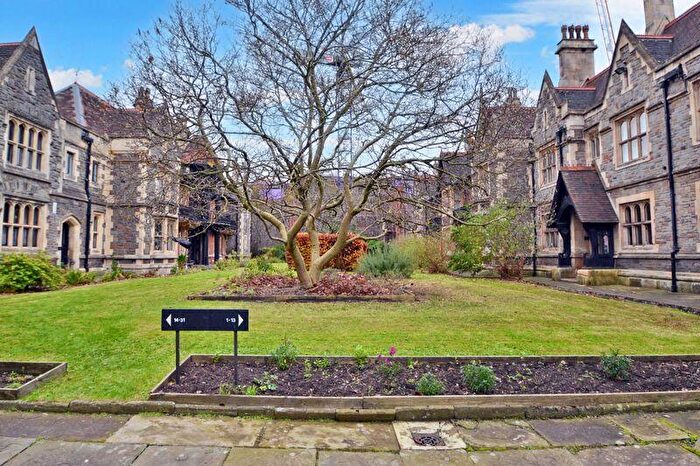 1 Bedroom Apartment To Rent In Barstaple House, Old Market Street, Bristol, BS2