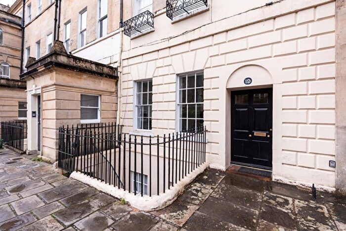 2 Bedroom Flat For Sale In Marlborough Buildings, Bath, BA1