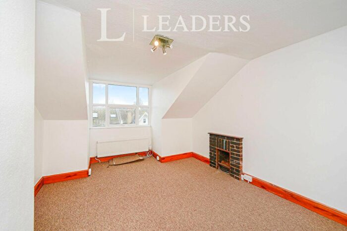 1 Bedroom Flat To Rent In Stanford Road, Brighton, BN1
