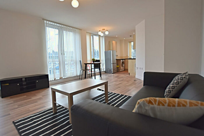 2 Bedroom Apartment To Rent In The Pavilion Russell Road Nottingham, NG7