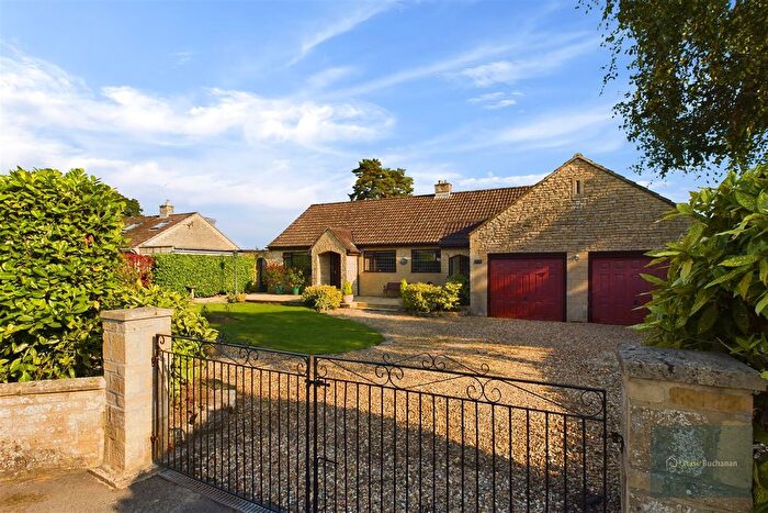 3 Bedroom Bungalow For Sale In Bradley Lane, Holt, Trowbridge, BA14