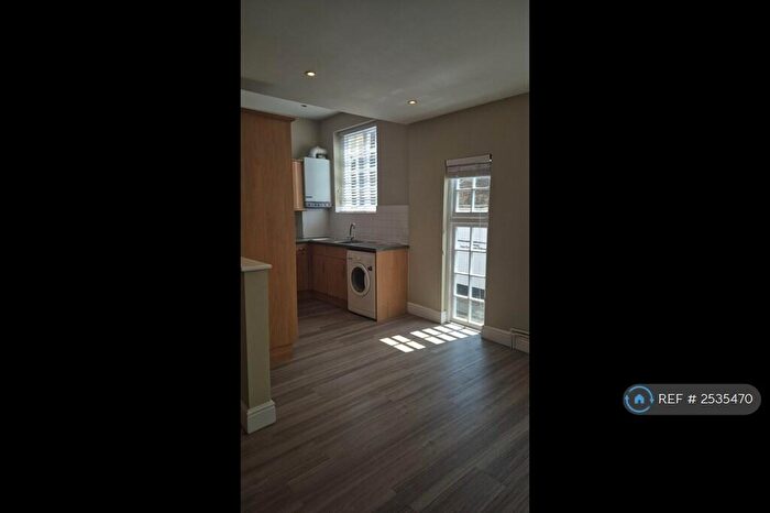 1 Bedroom Flat To Rent In Coach Yard, Baldock, SG7