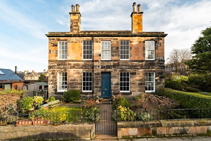 3 Bedroom Flat For Sale In John Street, Edinburgh, EH15