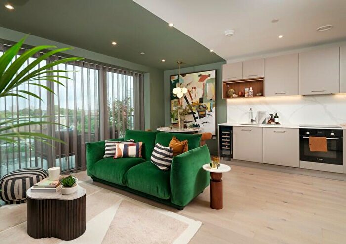 2 Bedroom Apartment For Sale In Royal Arsenal Riverside, London, SE18