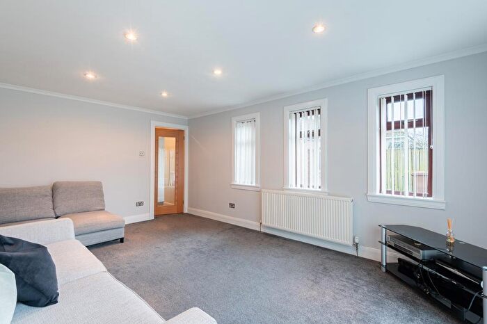 3 Bedroom Cottage For Sale In Hill Street, Strathmiglo, KY14