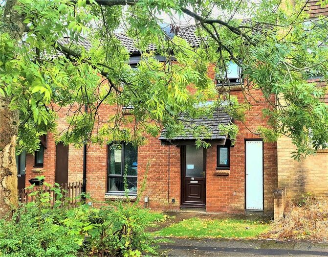 3 Bedroom Terraced House To Rent In Willowbrook Square, Northampton, NN3