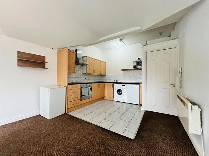 1 Bedroom Apartment To Rent In Ashleigh Apartments, London Road, Stockport, SK7