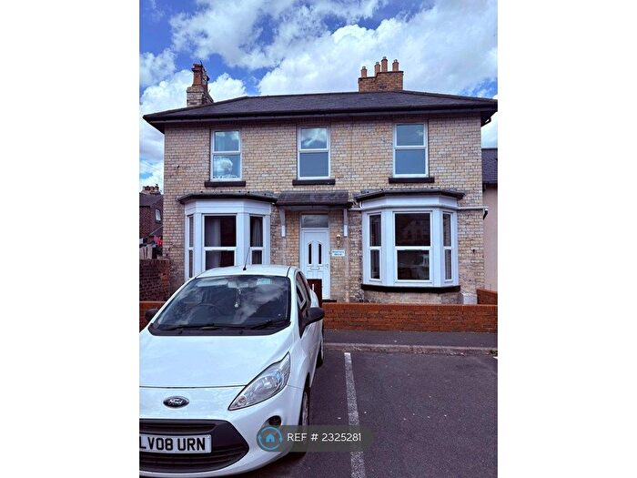 3 Bedroom Semi Detached House To Rent In St Johns Road, Scarborough, YO12