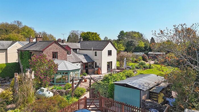 5 Bedroom Detached House For Sale In Holly Tree Place, Oldcroft, Lydney, GL15