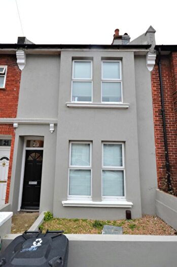 1 Bedroom Terraced House To Rent In Buller Road, Brighton, East Sussex, BN2
