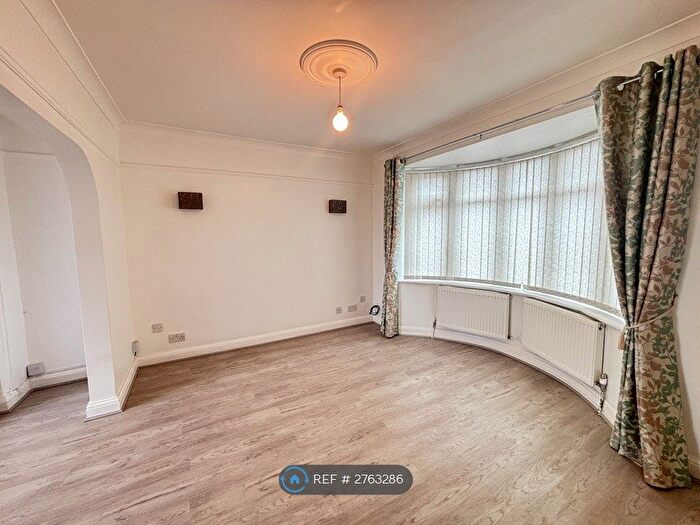 3 Bedroom Terraced House To Rent In Marlow Drive, Sutton, SM3