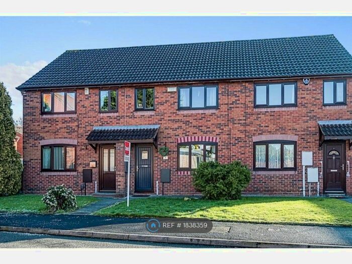 3 Bedroom Terraced House To Rent In Mallard Drive, Oldbury, B69