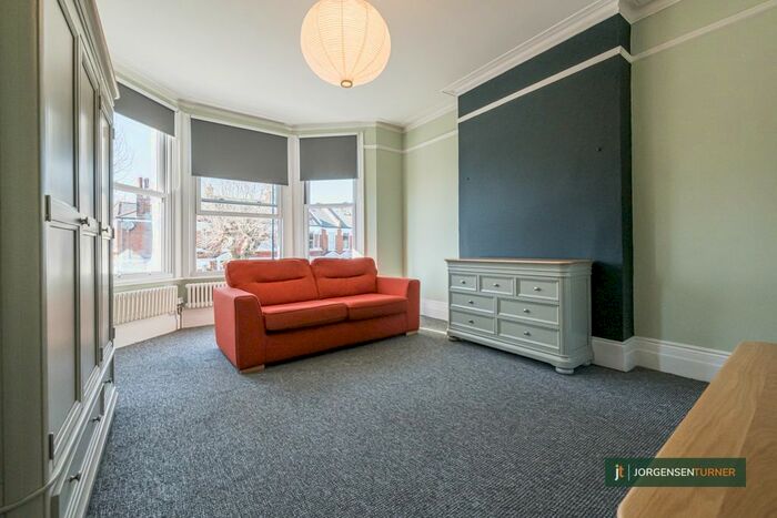 1 Bedroom Flat To Rent In Wrentham Avenue, London, NW10