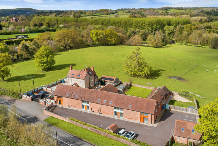2 Bedroom Barn Conversion For Sale In Wolverhampton Road, Stourbridge, DY7