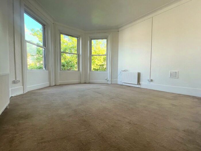 1 Bedroom Flat To Rent In Anerley Park, London, SE20