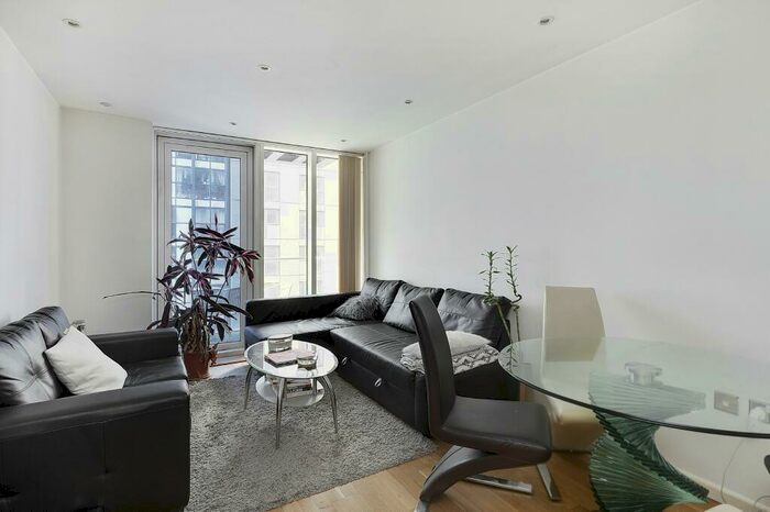 1 Bedroom Apartment To Rent In Millharbour, London, E14