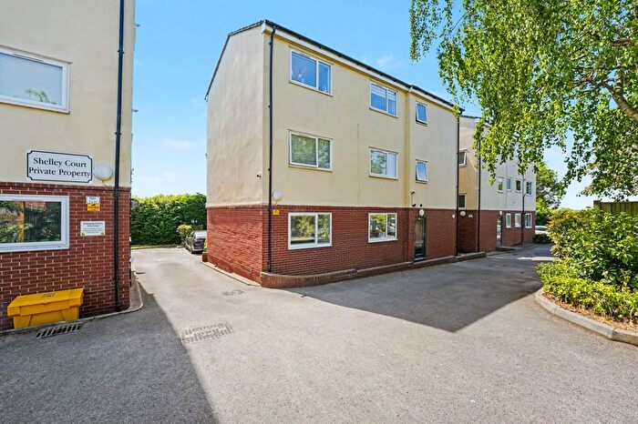 1 Bedroom Flat For Sale In Shelley Court, Waltham Abbey, EN9