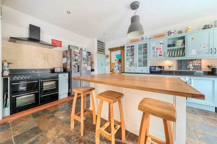 5 Bedroom Detached House For Sale In Fulfords Hill, Itchingfield, RH13